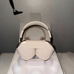 AirPods Pro Max Brand New | Starlight *LIMITED STOCK* ‼️